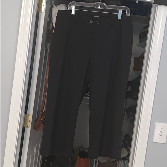 Ann Taylor Capri dress pants - Picture 1 of 6